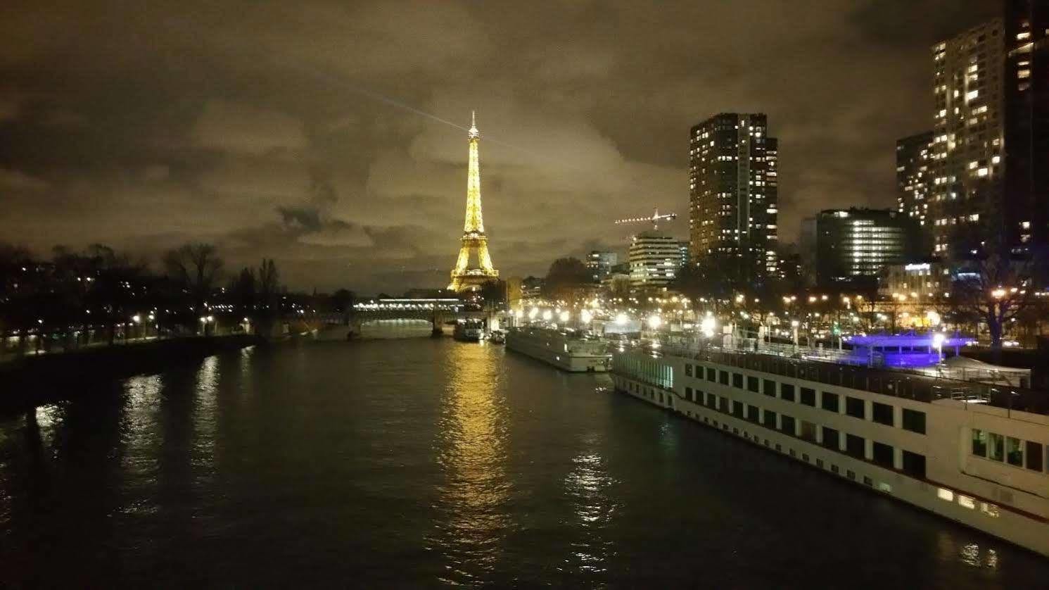 Eiffel Kennedy Hotel Paris Bagian luar foto